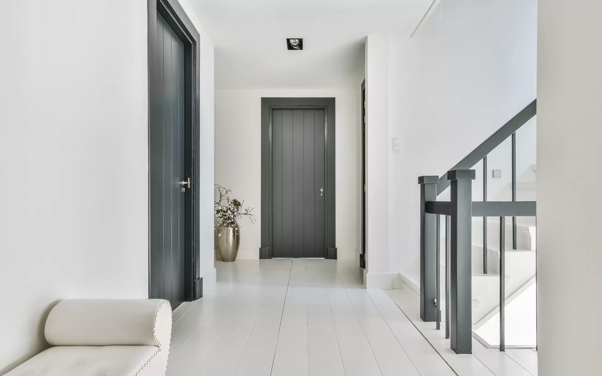 Краска по и дереву Olsta WOOD&METAL